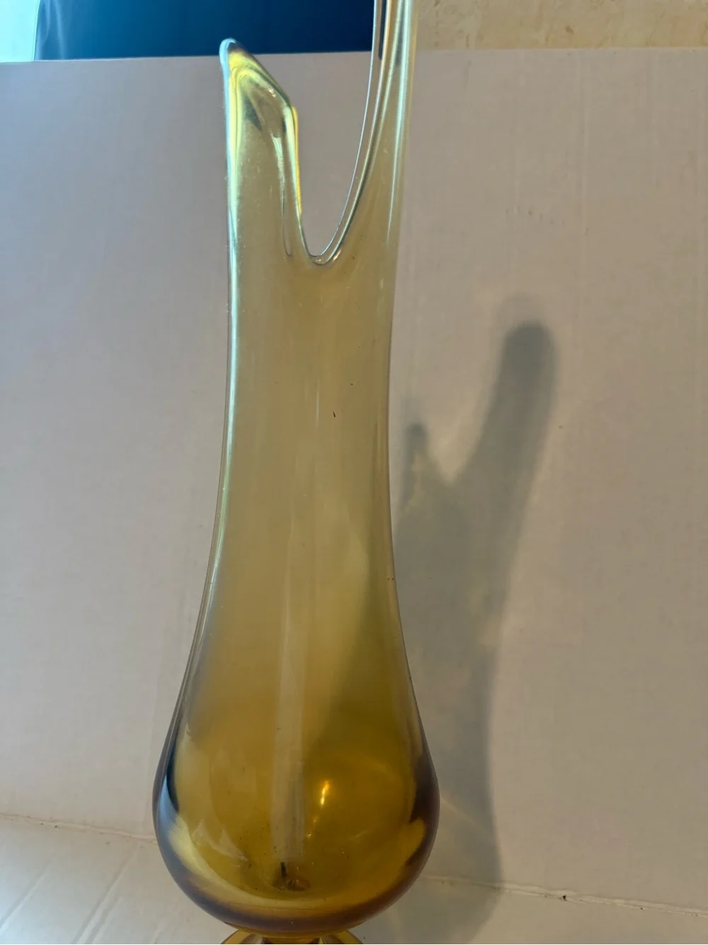 LE Smith Honey Amber SMOOTHIE Swung Vase 17 1/2